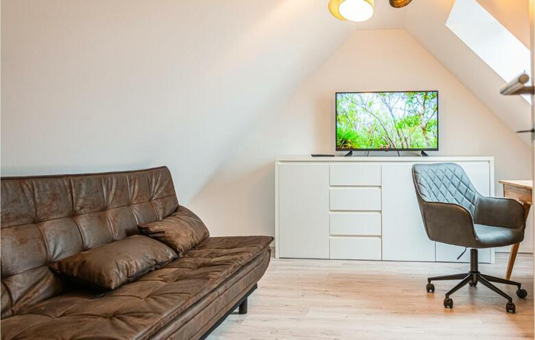 Awesome Home In Kl�tz With Sauna And 4 Bedrooms