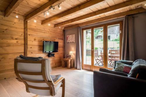 Au Pied Du Mont Blanc, Grand Jardin
