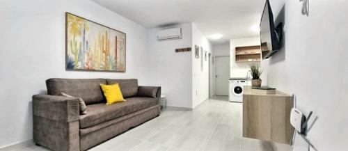 Apartamento Card�n Jand�a 1a