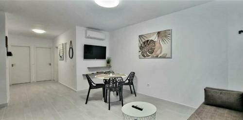 Apartamento Card�n Jand�a 1b