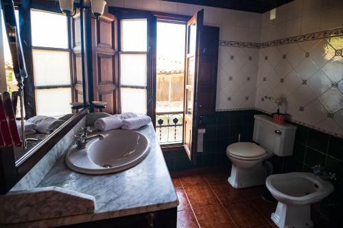 Casa Rural-el Balc�n de Pe�amayor