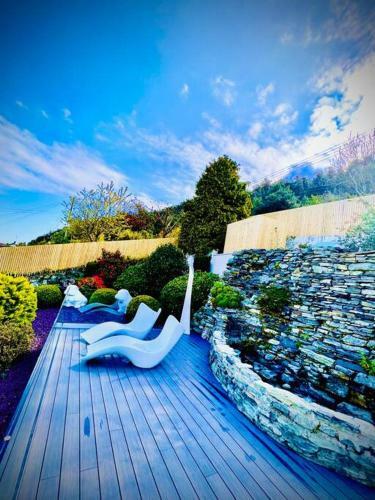 Apartamento Newcastle Stunning Sea Views & Forest Backdrop