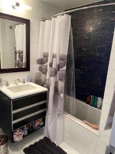 Beautiful 1br Apartment With Huge Terrace