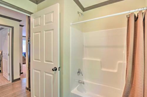 Woodsy Hayesville Home On Jackrabbit Trail!