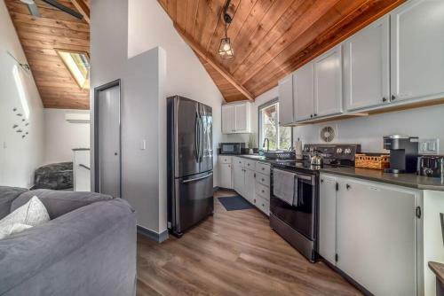 Apartamento Breathtaking 1-bedroom 1-bath Treehouse