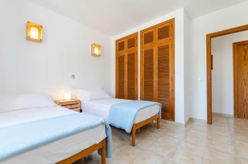 Yourhouse La Cabanya 6 Apartamentos de Playa With Shared Pool