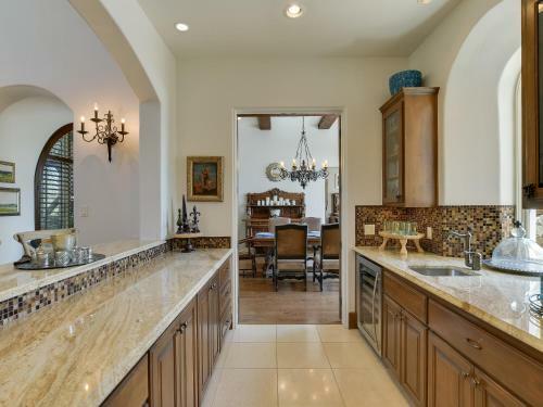 The Above Villa Bonita
