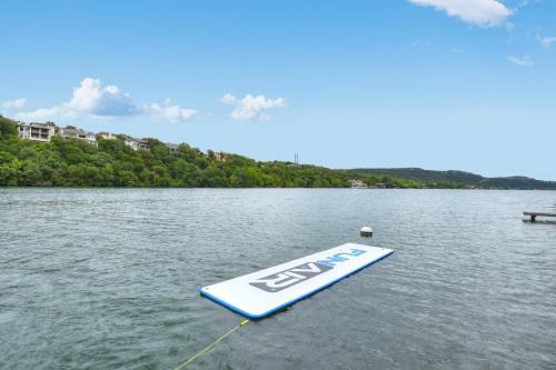 The Above Lakeside Estate On Lake Austin