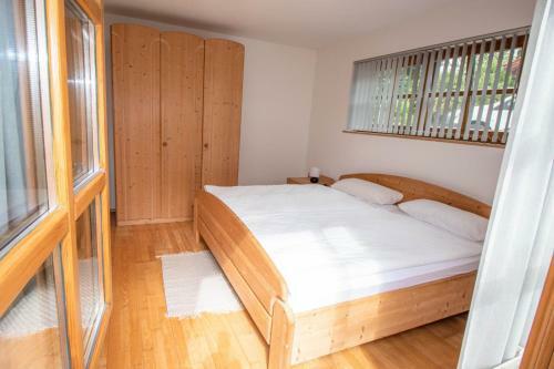 Apartamento Ferienwohnung Schatzlmayr