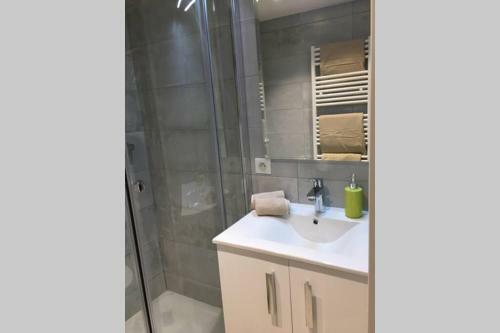 Apartamento Orient Palace, Studio 4pax, Wifi
