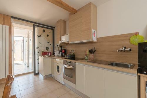 Maison Avec V�randa Et Jardin � 5 Min Des Plages