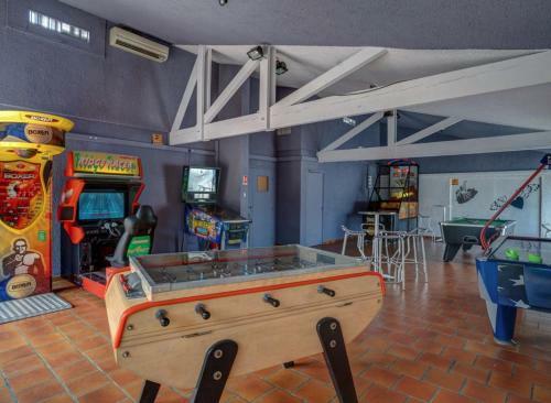 Bungalow de Luxe de 60m2 Dans Camping 5 �toiles
