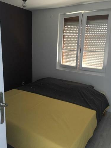Maison Familiale Avec Piscine Priv�e