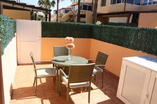 Anju Villas Los Delfines Bravo's Apartments