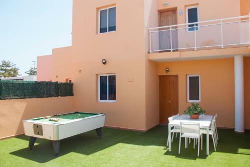 Anju Villas Los Delfines Bravo's Apartments
