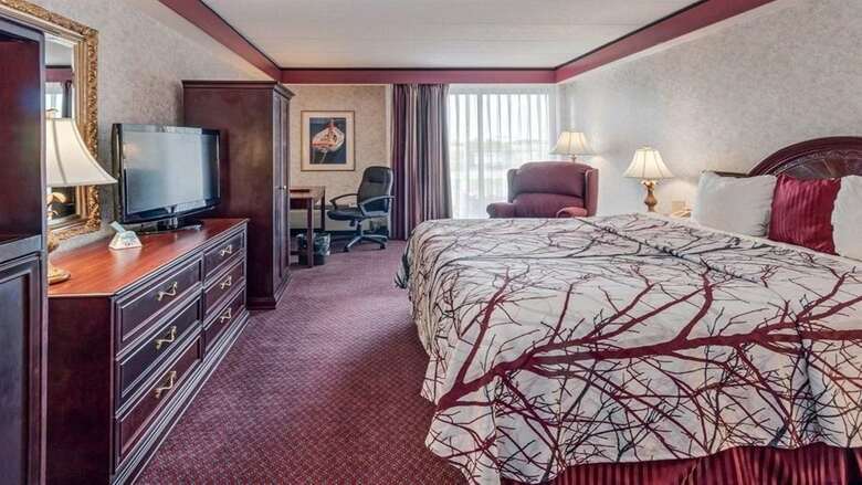 Best Western Plus Wynwood Hotel & Suites