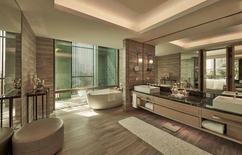 Hotel Capella Bangkok - Sha Plus Certified