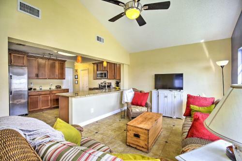 Clean Single-story Home With Hot Tub - Pets Welcome!