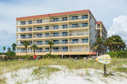 108 Madeira Norte Condo