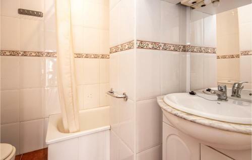 One-bedroom Apartment In Fuengirola