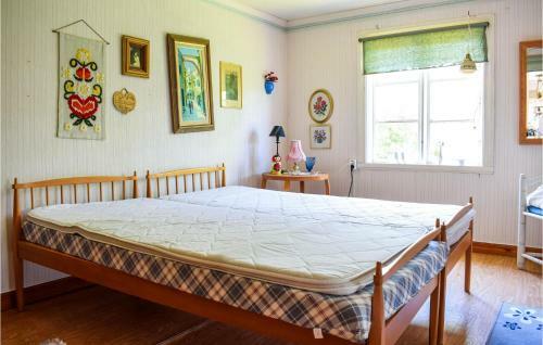 Amazing Home In Stubbem�la With 2 Bedrooms