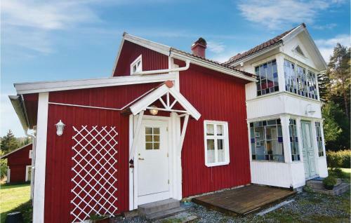 Four-bedroom Holiday Home In Arjang