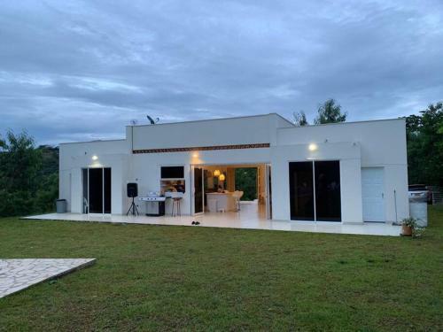 Villa Manaure. Espectacular Finca Para Estrenar!!!!!!