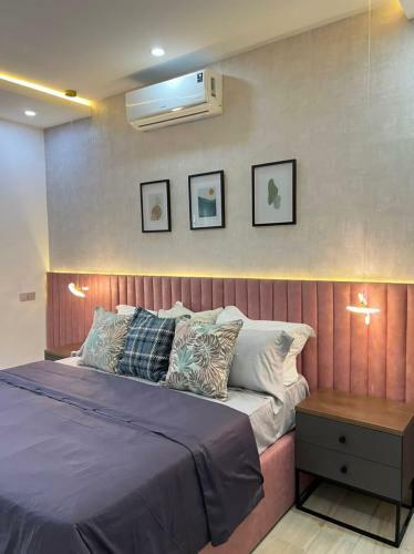 5 Bedroom Fully Detached Serviced Apartment