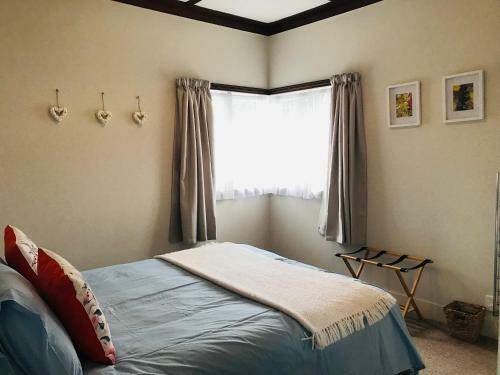 Wharf Cottage (Tairua)