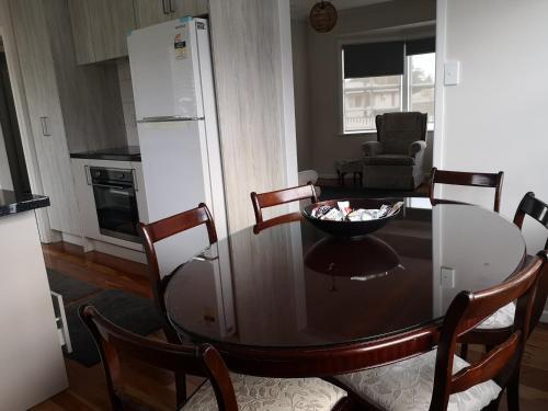 Cheerful 4 Bedroom Holiday Home (Sleeps 7)
