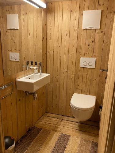 Berghaus Wiesegg - Uriges Tiroler Bauernhaus