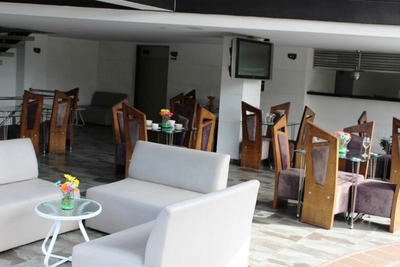 Hotel Platinum Plaza