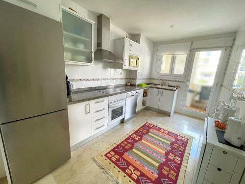 Apartamento En Mascarat, Acceso A Playa Privada.
