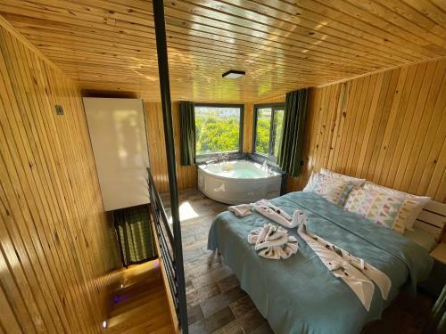 Avohomes