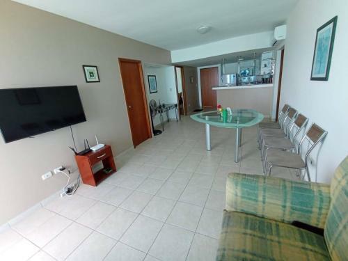 Apartamento Frente El Mar En Salinas