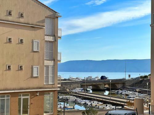 Studio Apartment Marina Mel Novi Vinodolski