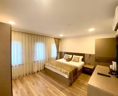 Caykent Suites Deluxe Hotel