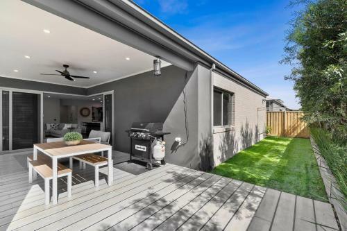 Sophisticated Abode 10 Minutes To Surf Coast Private Location