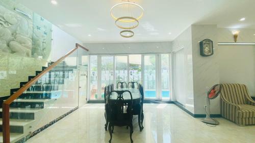 Villa H? B?i G?n Bi?n Longcung Resort