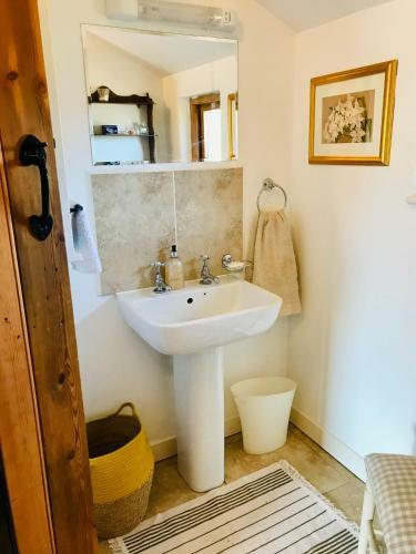 Hostal The Cottage, Winley Farm