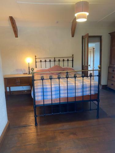 18th Century Farmhouse, Secluded Location