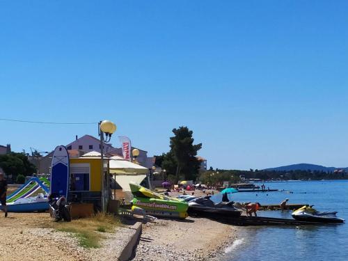 Villa Begonia With Swimming Pool, Privlaka Zadar
