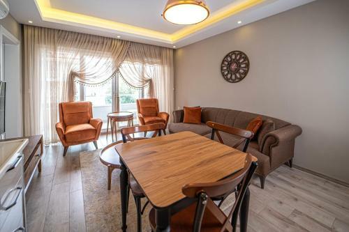 Apartamento Comfortable Flat With Shared Pool Backyard And A Refreshing Balcony In Dalaman