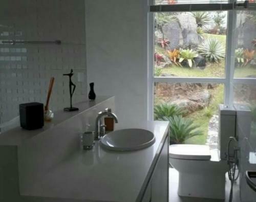 Villa Casa Spa Com Piscina de Borda Infinita