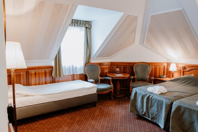 Kast�lyhotel Sasv�r Resort