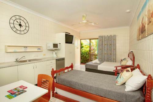 Motel Tropical Palms Inn Resort