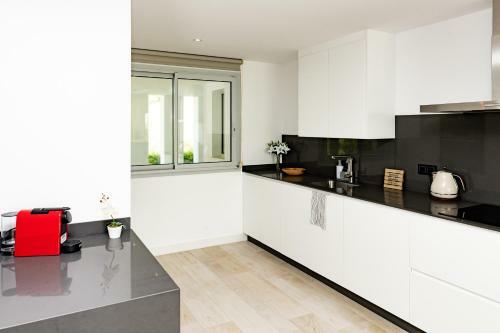 Beautiful Apartment In Alcazaba Lagoon