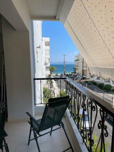 Dm Home (Sea View Apartment)