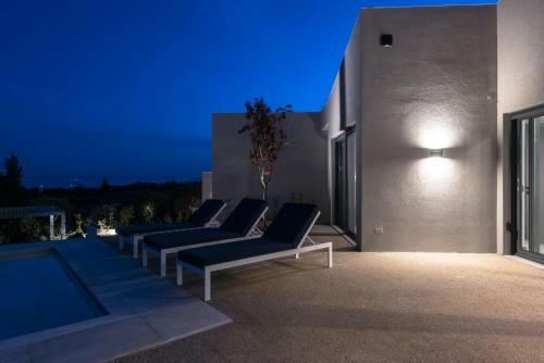 #luxlikehome Theeta Villas Elia