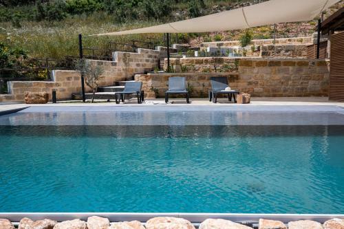 Strepitosa Villa Vista Mare E Piscina A Sarmuci